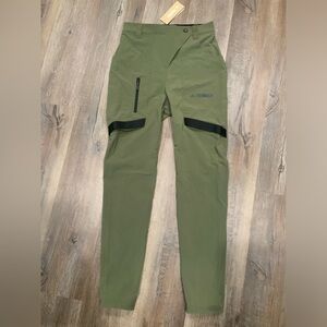 ADIDAS TERREX ZUPAHIKE HIKING PANTS Olive Green GQ4270 Women's Size Sm